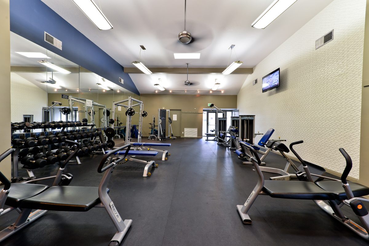The Met Warner Center weight room and gym — Woodland Hills, CA