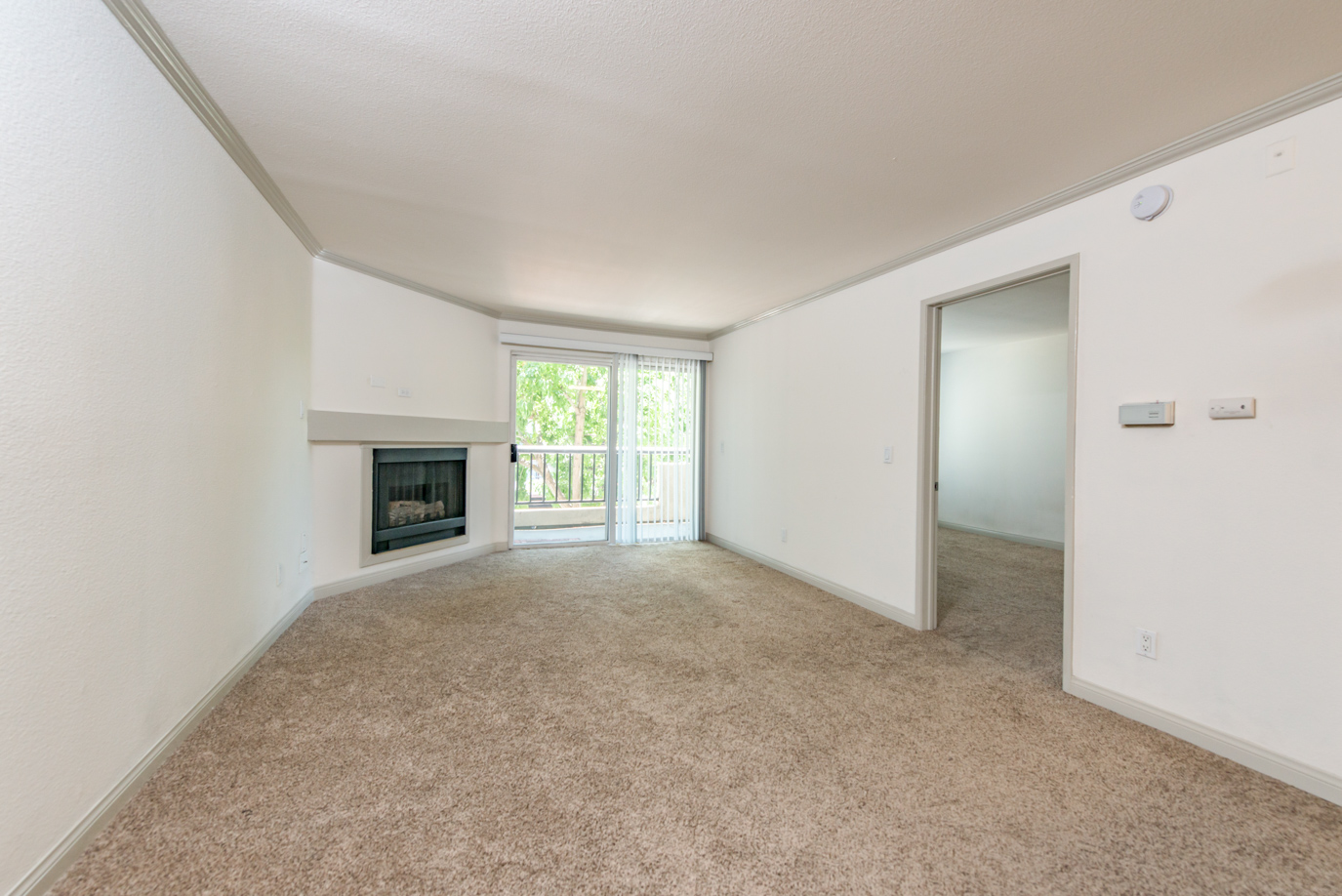 Just Sold! 1 Bed + 1 Bath at The Met Woodland Hills